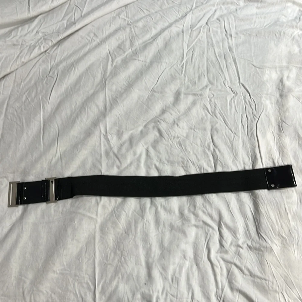Women’s versace belt - Picture 3 of 3